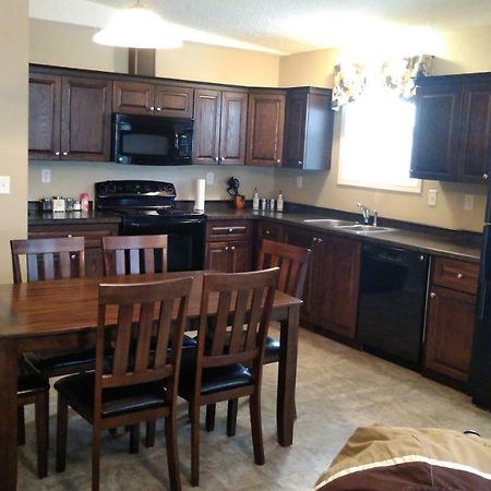 Campbell'S Accommodations Gull Lake 外观 照片