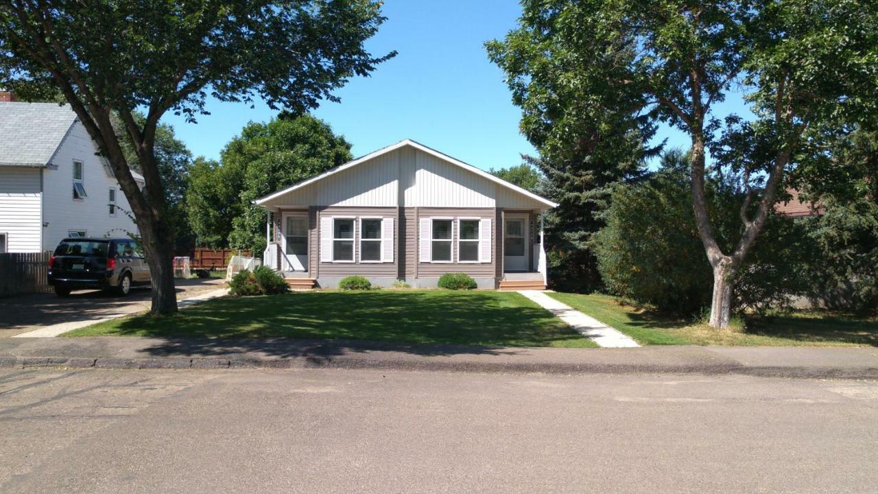 Campbell'S Accommodations Gull Lake 外观 照片